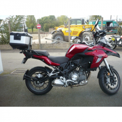 TRK 502 X à partir de 2018 ✓ Support de top case Easyrack Hepco-Becker