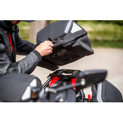 Hypermotard 950 à partir de 2019 ✓ Minirack Hepco-Becker