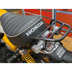 Monkey 125 à partir de 2018 ✓ Porte paquet tubulaire noire Hepco-Becker