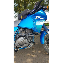 DR 650 RSE 1990-1996 ✓ Pare carters noir Hepco-Becker