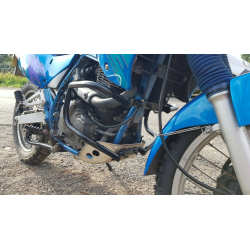 DR 650 RSE 1990-1996 ✓ Pare carters noir Hepco-Becker
