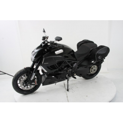 Diavel à partir de 2011 ✓ Supports de sacoches type C-Bow Hepco-Becker