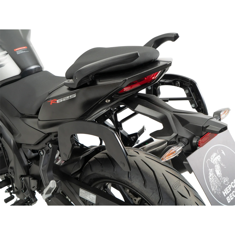 R 625 à partir de 2025 ✓ Supports de sacoches type C-Bow Hepco-Becker