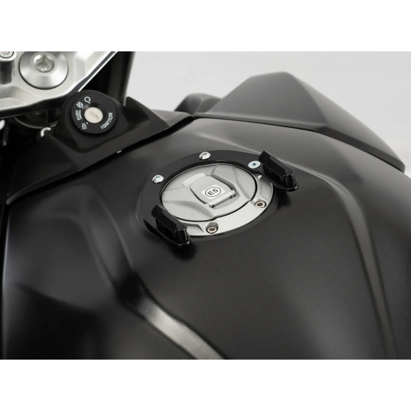R 625 à partir de 2025 ✓ Supports sacoches réservoir Lock it tankring Basic Hepco-Becker