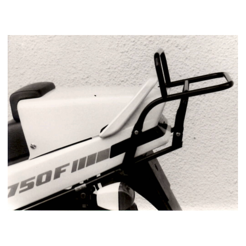 VFR 750 F 1986-1987 ✓ Support de top case tubulaire Hepco-Becker